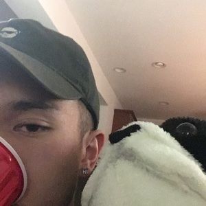 Meet your Posher, Adam